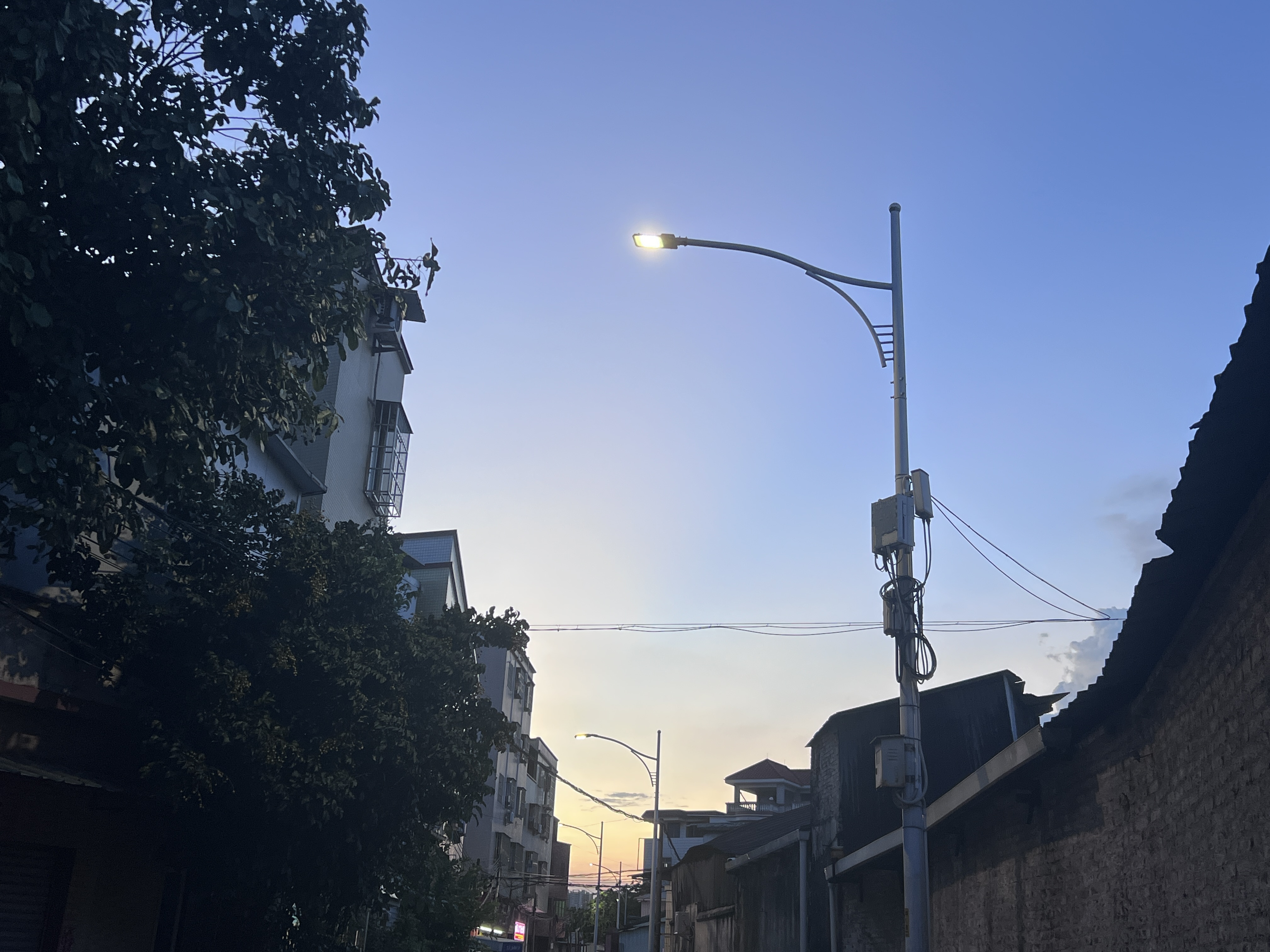 憨寶.等光來??主播圖片