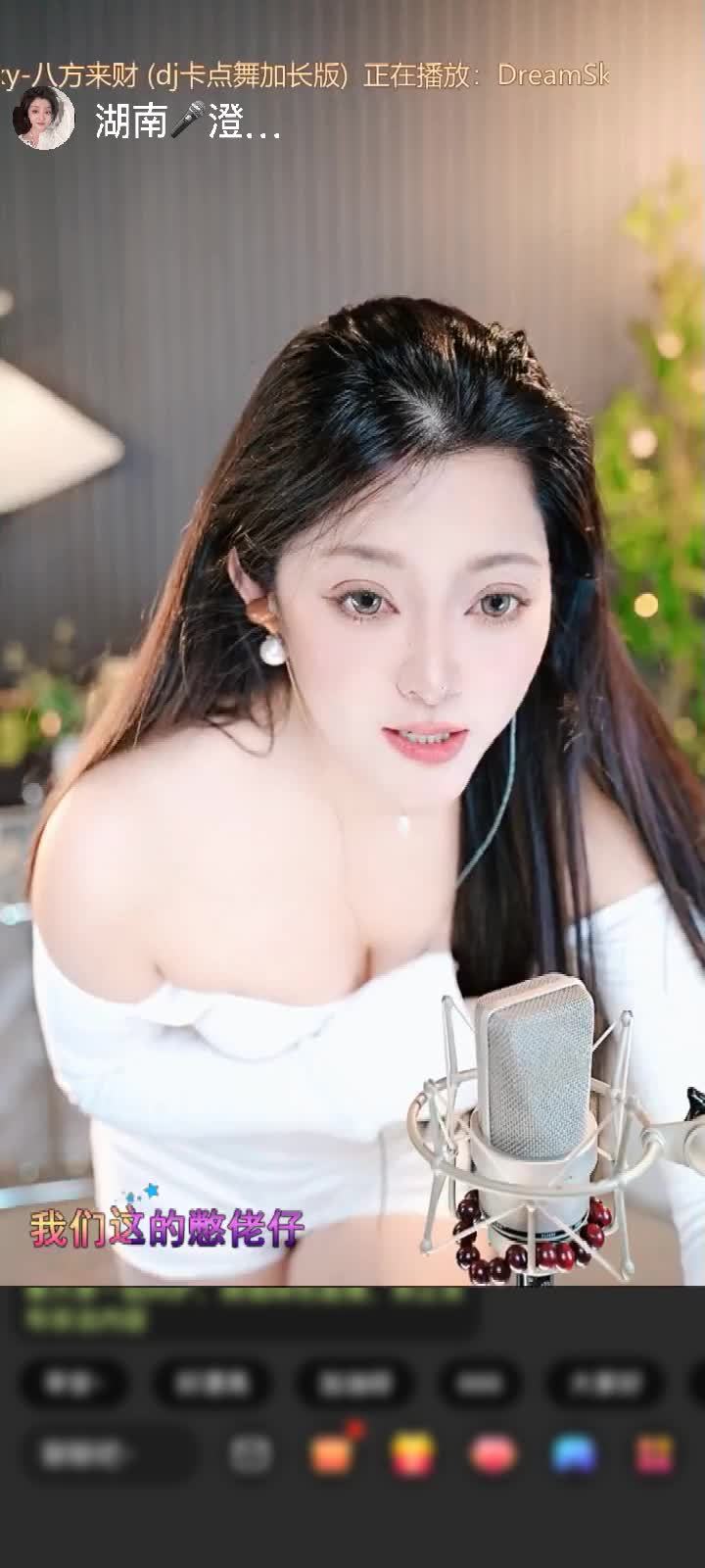 感谢小脑斧...赠送冰雪女王1个