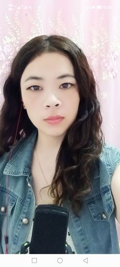 安然晚八点主播照片