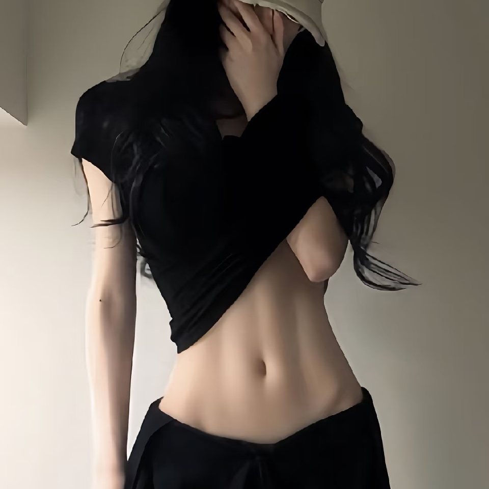 🌷未央海报