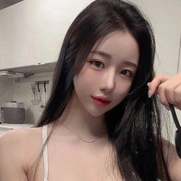 鹿希.海报