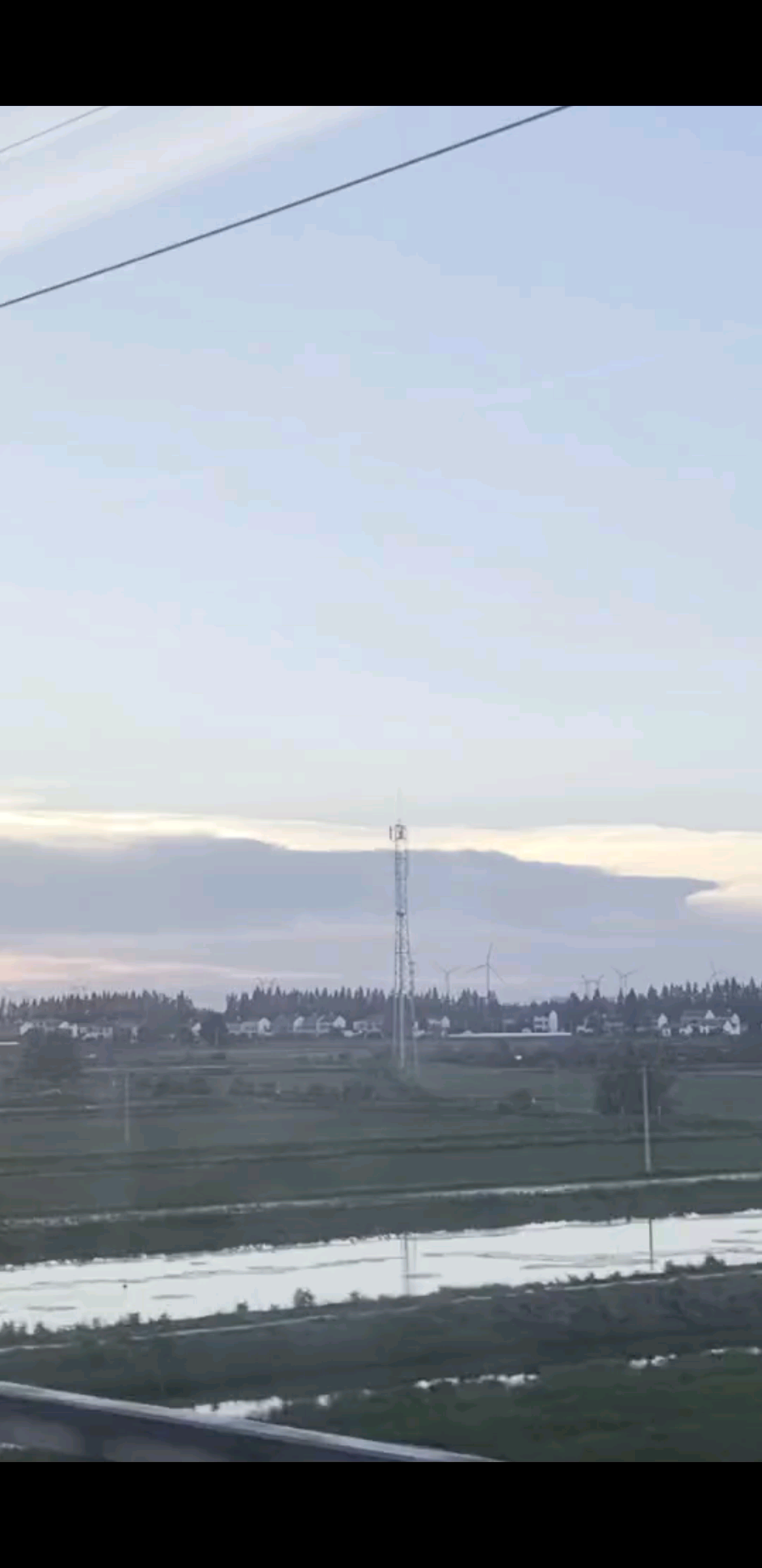 晓看天色暮看云行也思