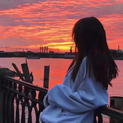 依珊珊海报