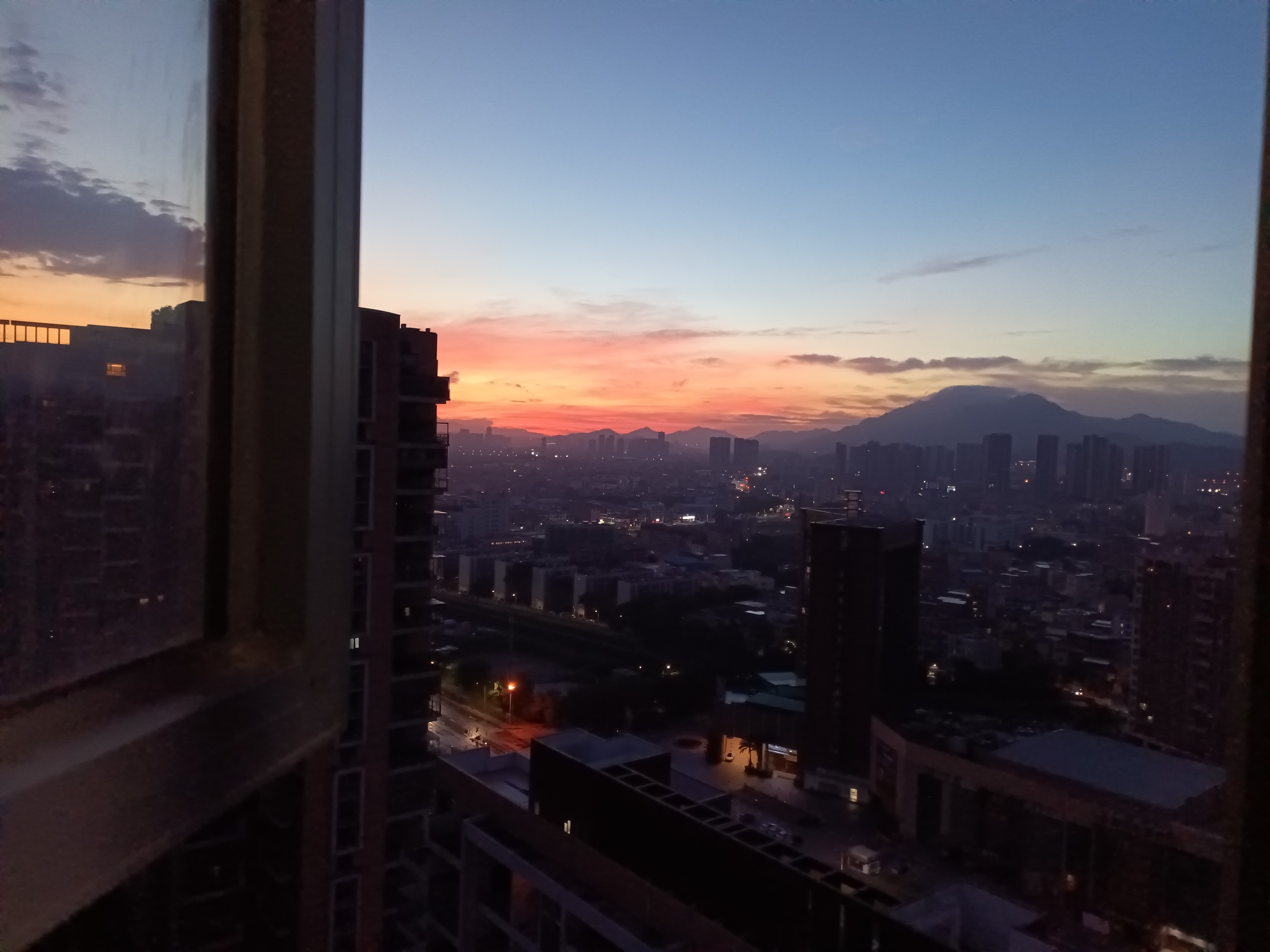 甜甜私房猫_的图片