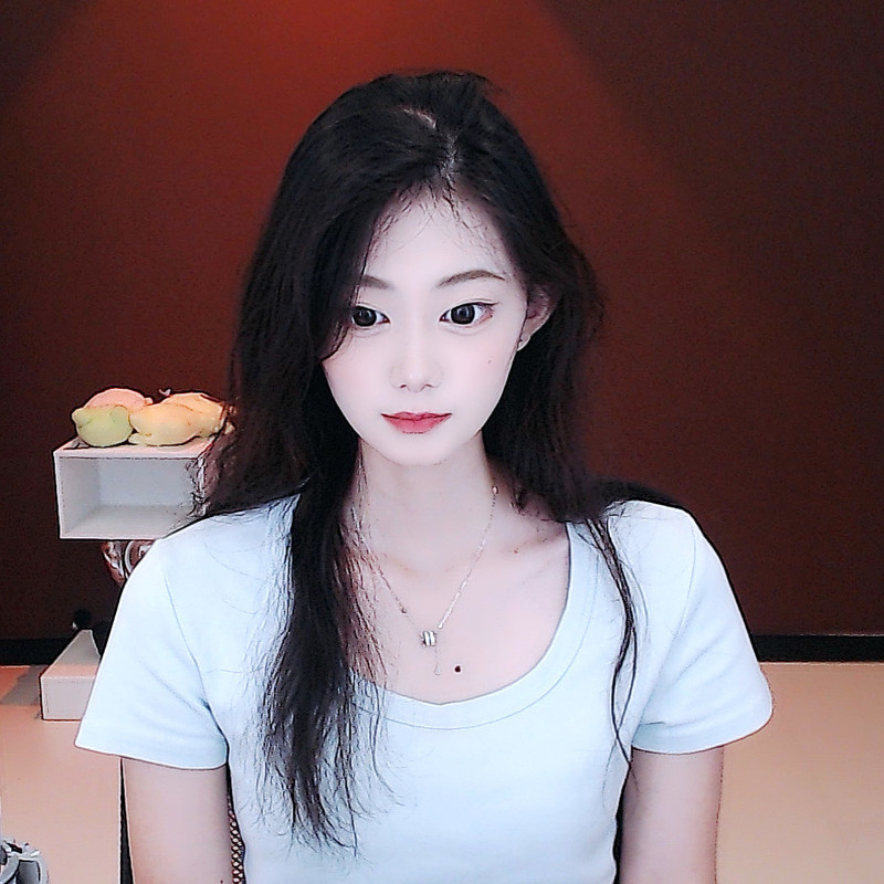 新人~椰子的主播海报