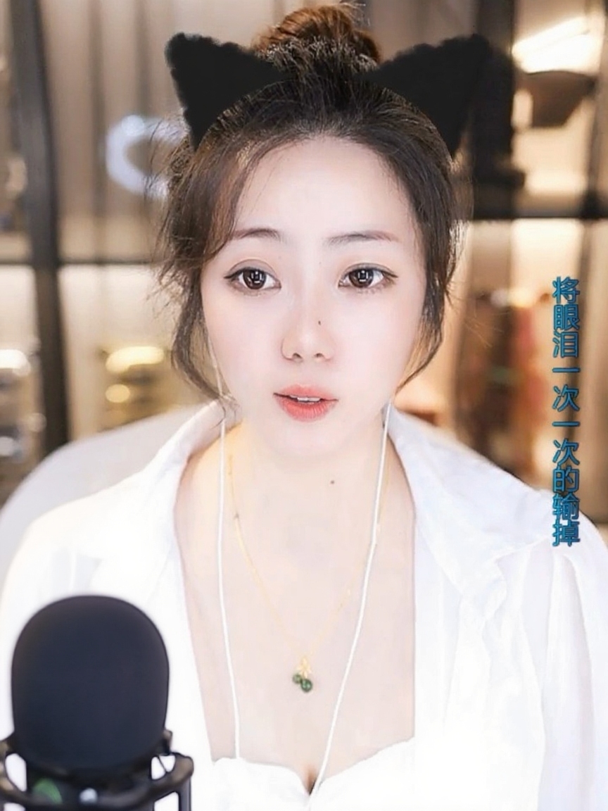 独行的军的图片