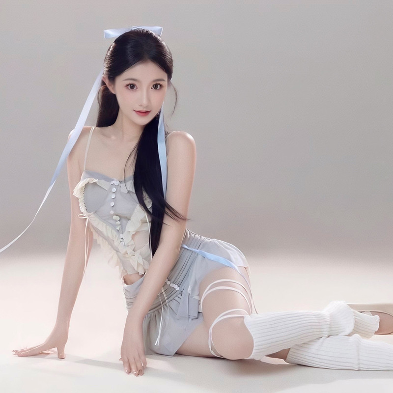 是霓宝呀的主播海报