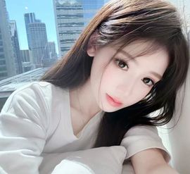 Ⱄᩚᐝ宠儿💖玻璃心主播照片