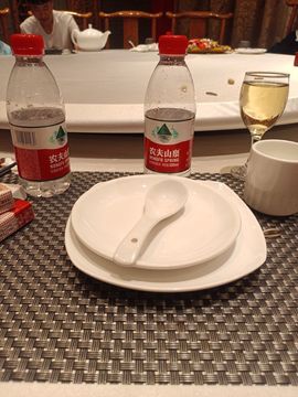 安然晚八点主播照片