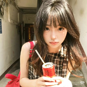 小a粉海报