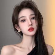 月亮👑头像