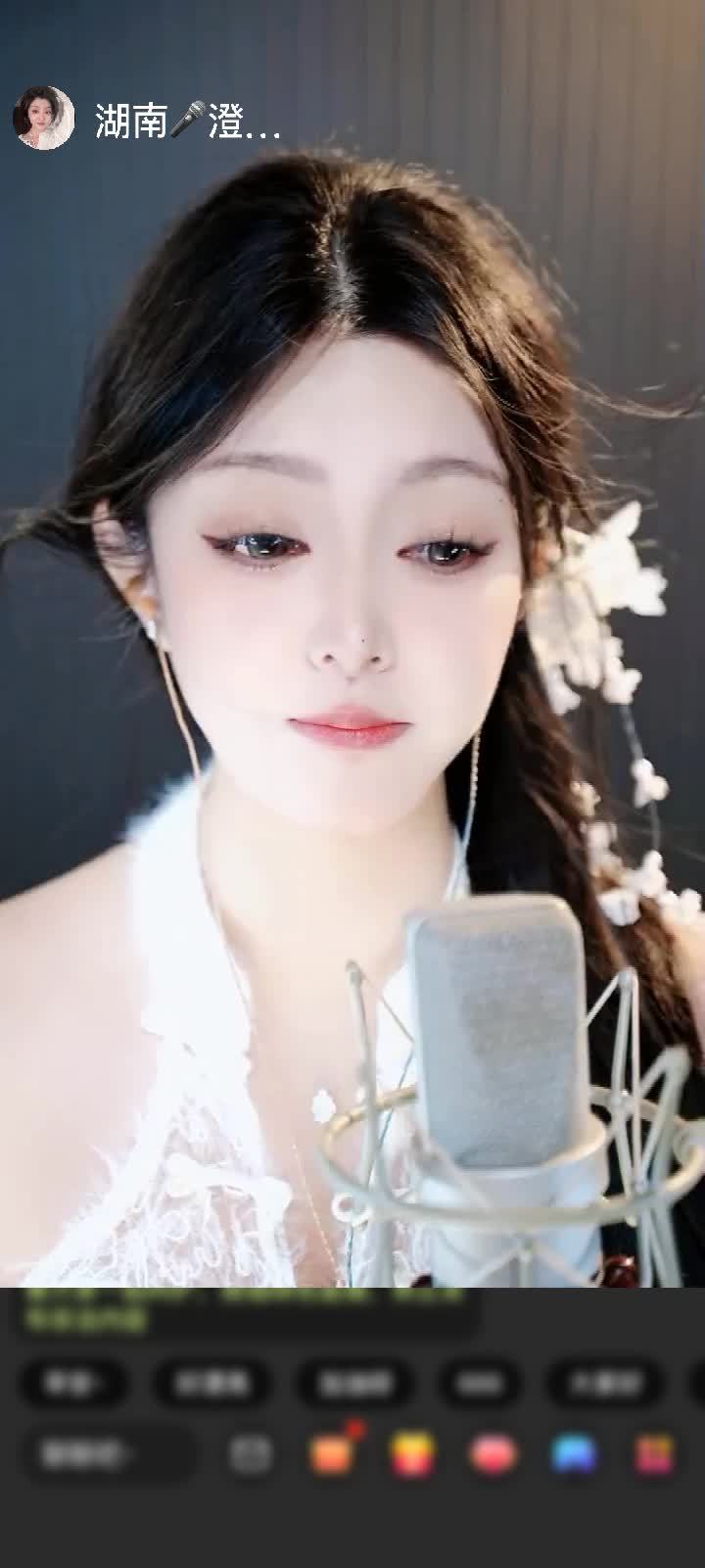 感谢湖南🎤橙澄赠送冰雪女王1个