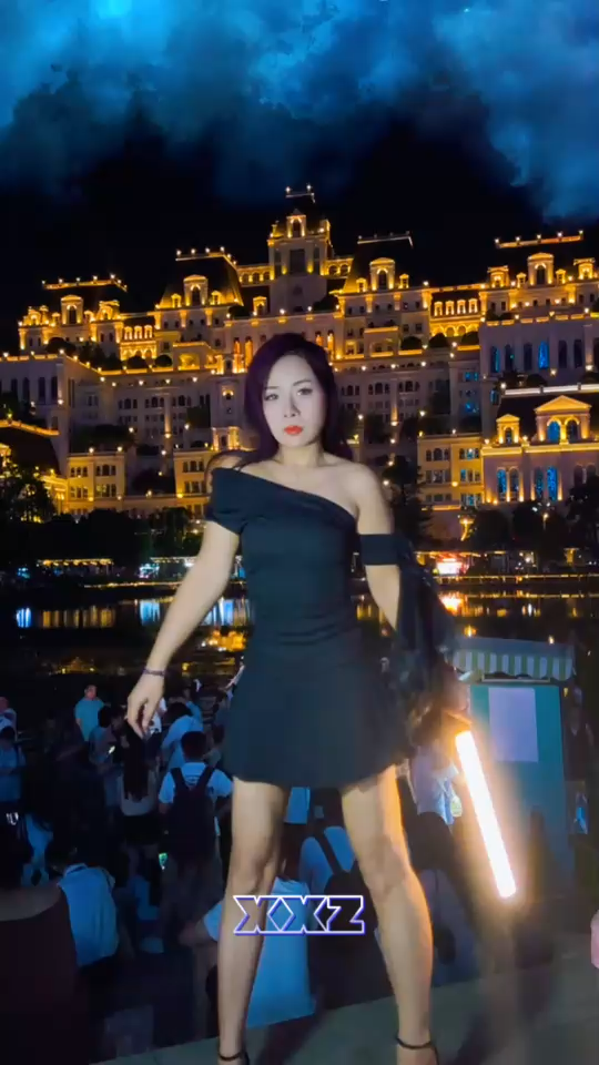 回旋飞扇，交个作业