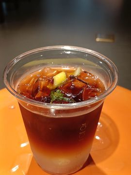 茶茶幸运星主播照片