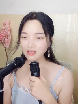 相识～偶然主播照片