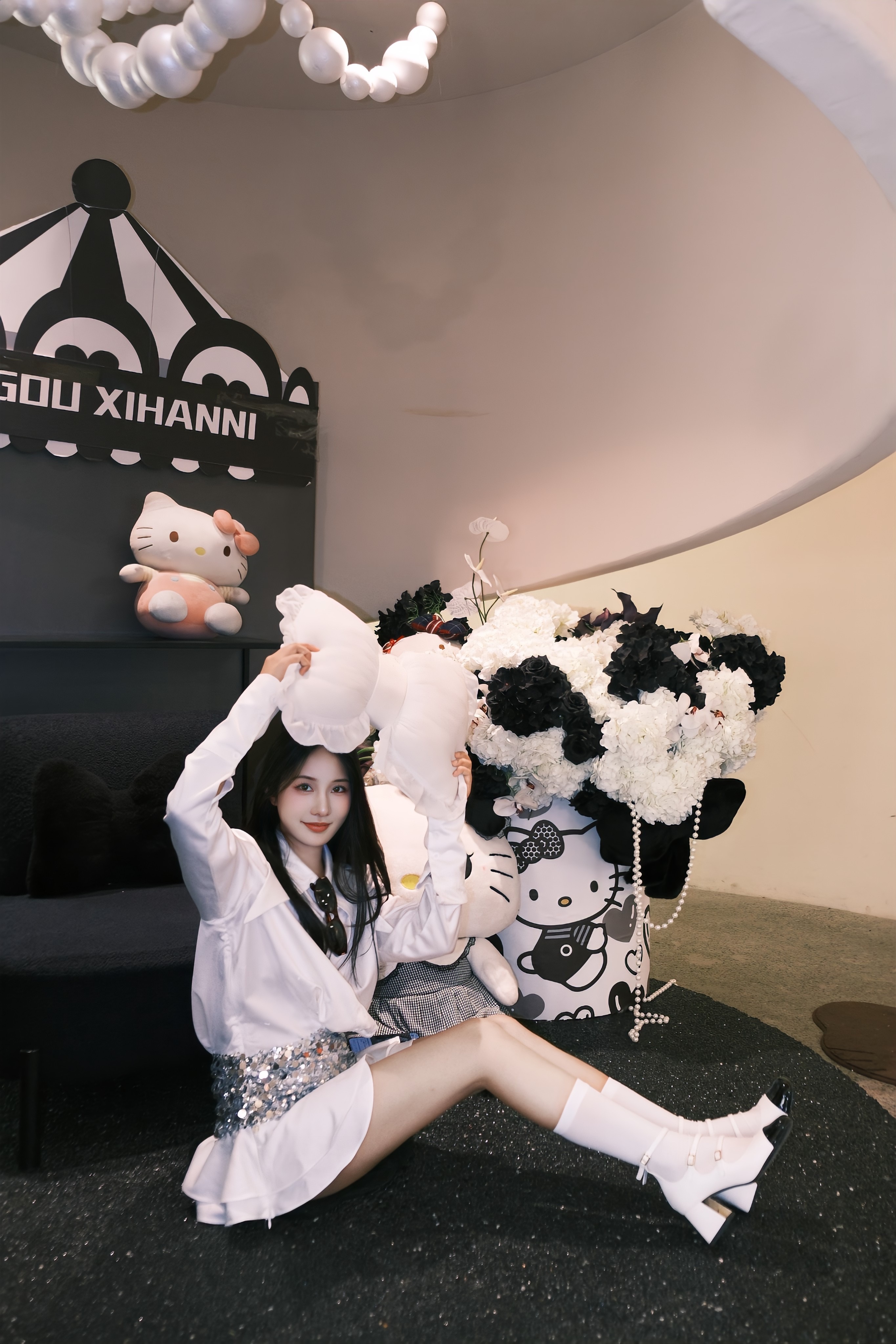 羊羊不舒服休主播图片