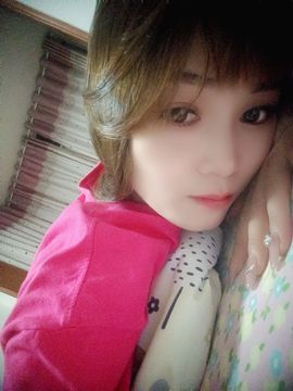 燕燕《承蒙厚爱》主播照片