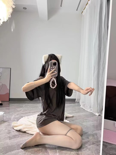 晕晕小狗海报
