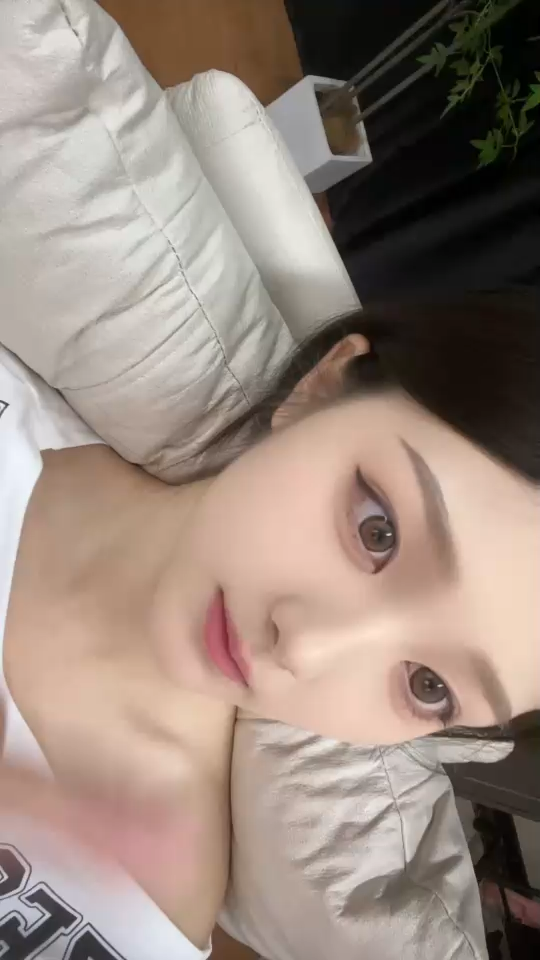 哈喽哈喽我来咯