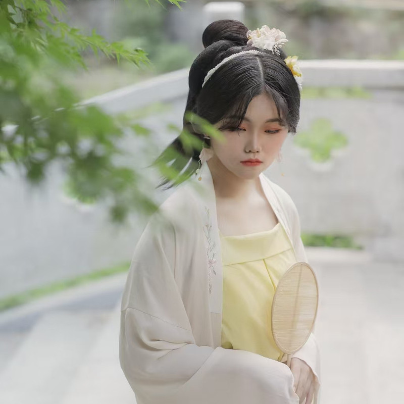 新人南汐的主播海报