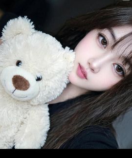 丑小鸭💞愿有一束光主播照片