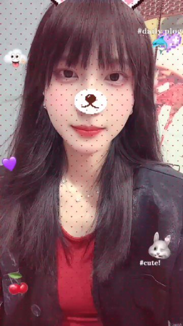 愿八月的晚风和彩云能
