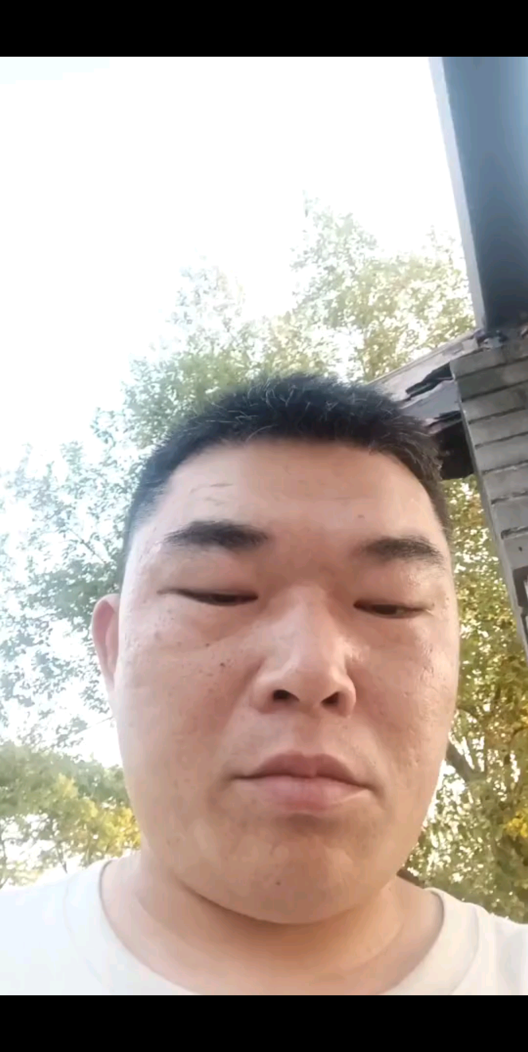 雨季来临时雨水下下停