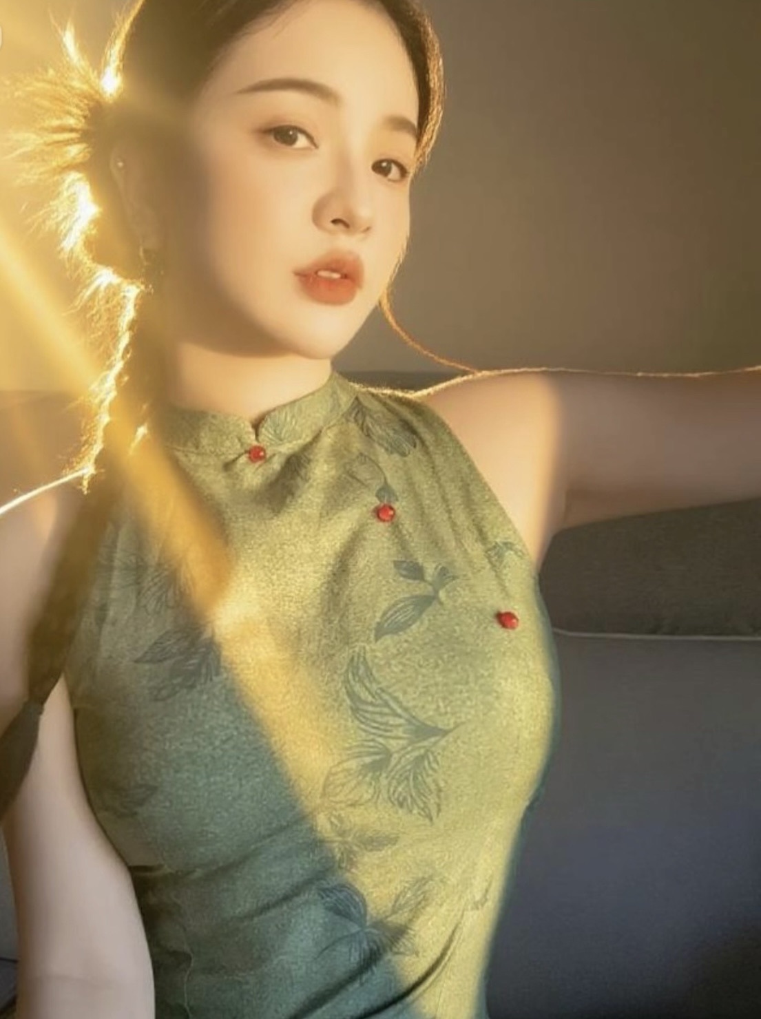 阿九认真唱歌🎤主播图片