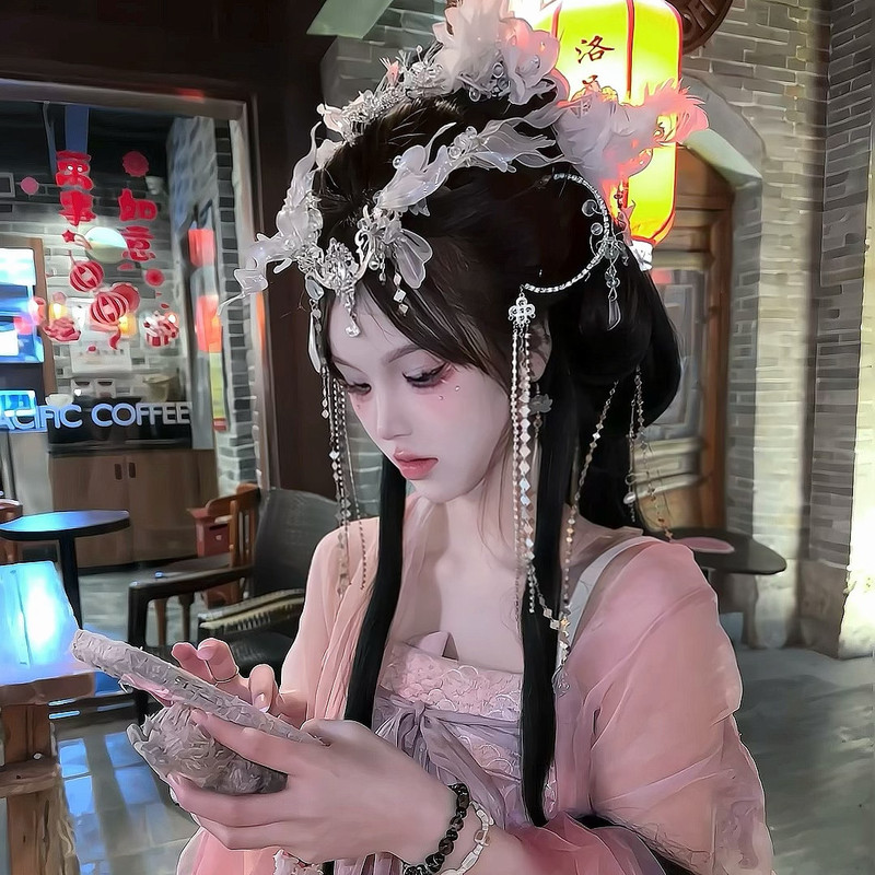 小含饱饱的主播海报