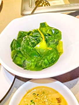 ☜花香染晨☞主播照片