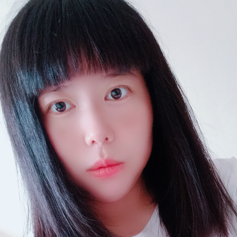 淏天🌸可爱少女海报