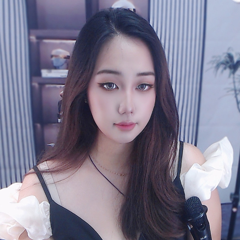 K咪酱的主播海报
