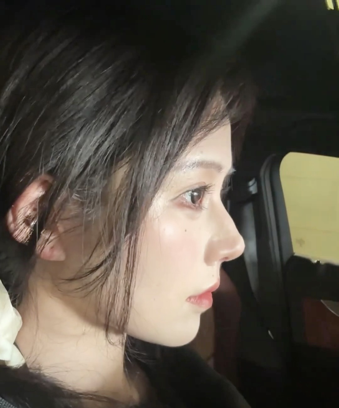 萌新腿腿主播图片