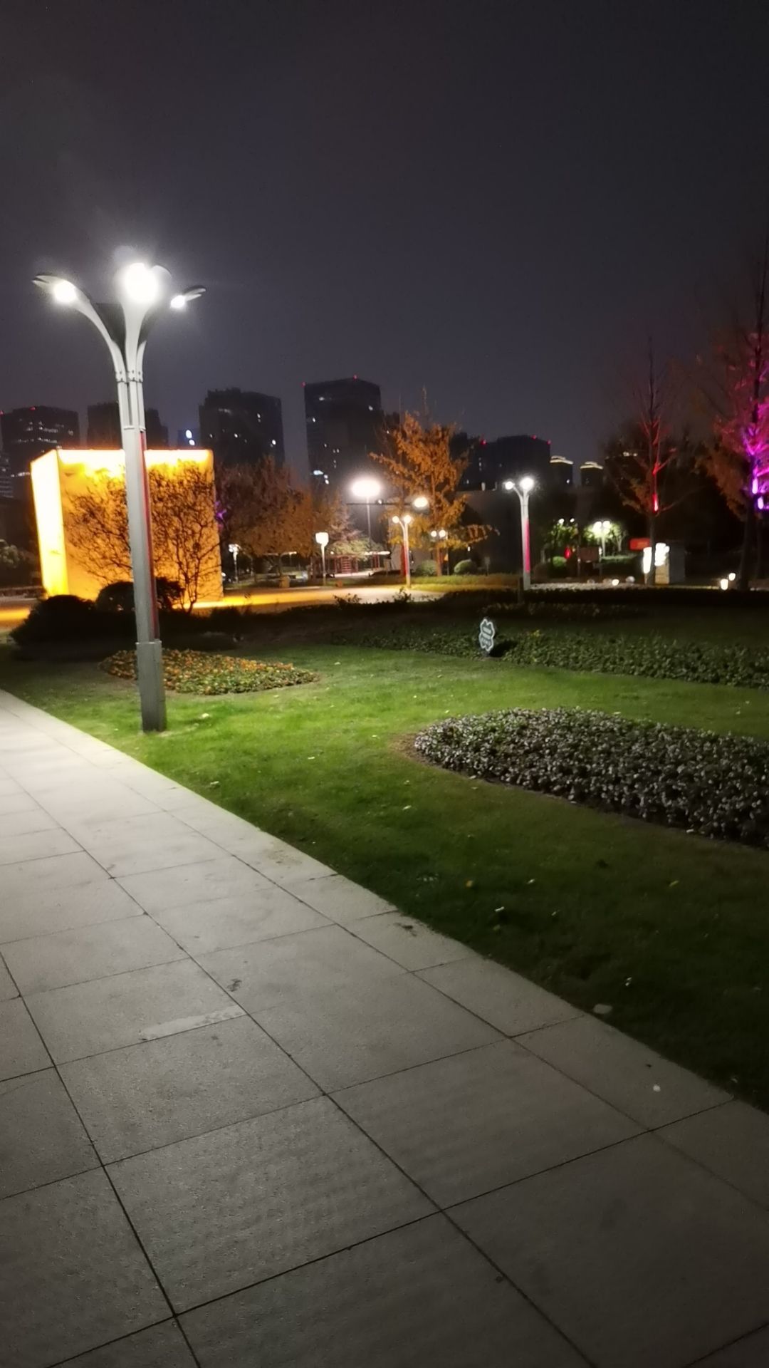 顶峰918的图片