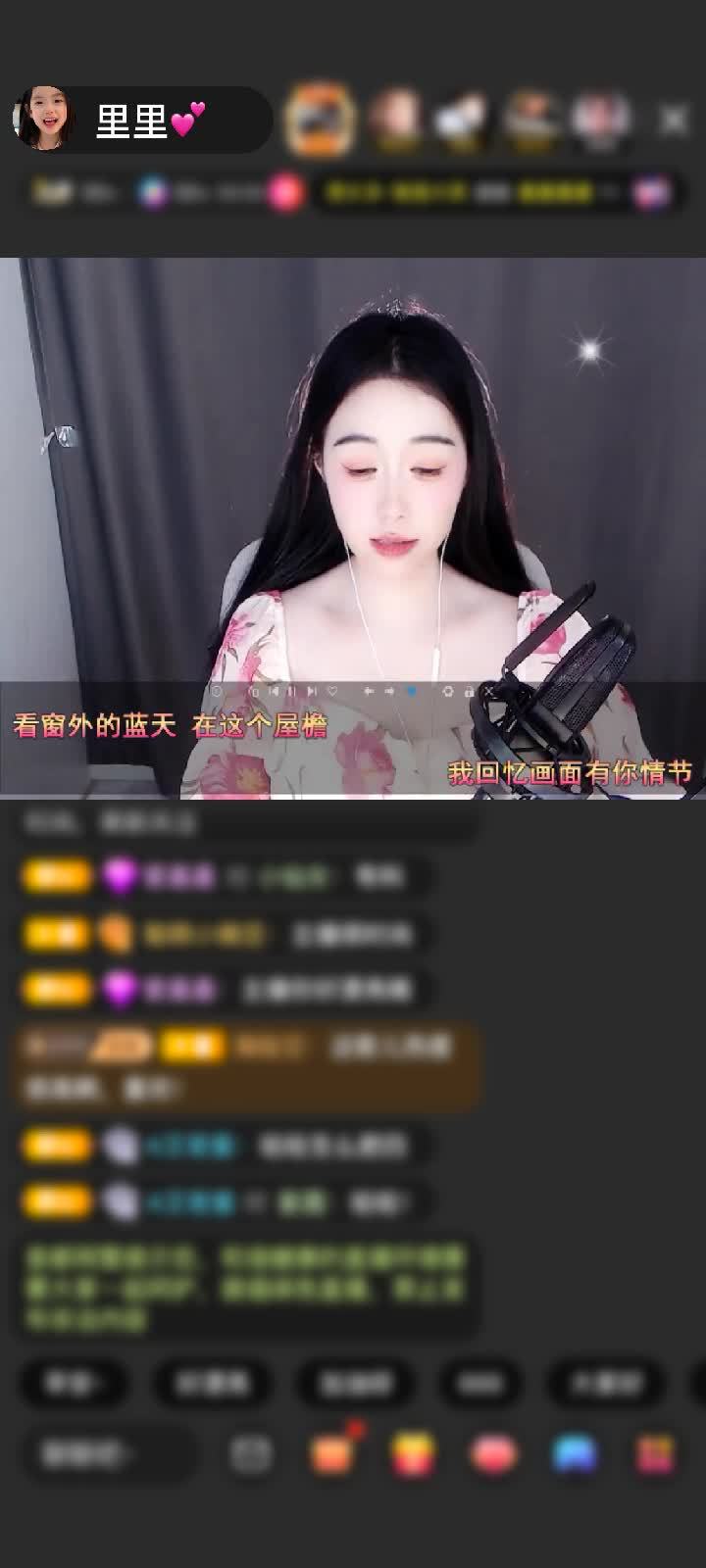 感谢神秘人赠送菜狗卖萌13个