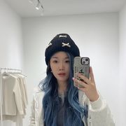 新人~小婧儿海报