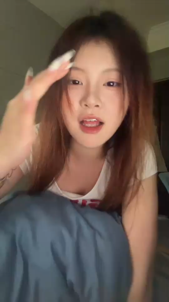 /大笑/大笑