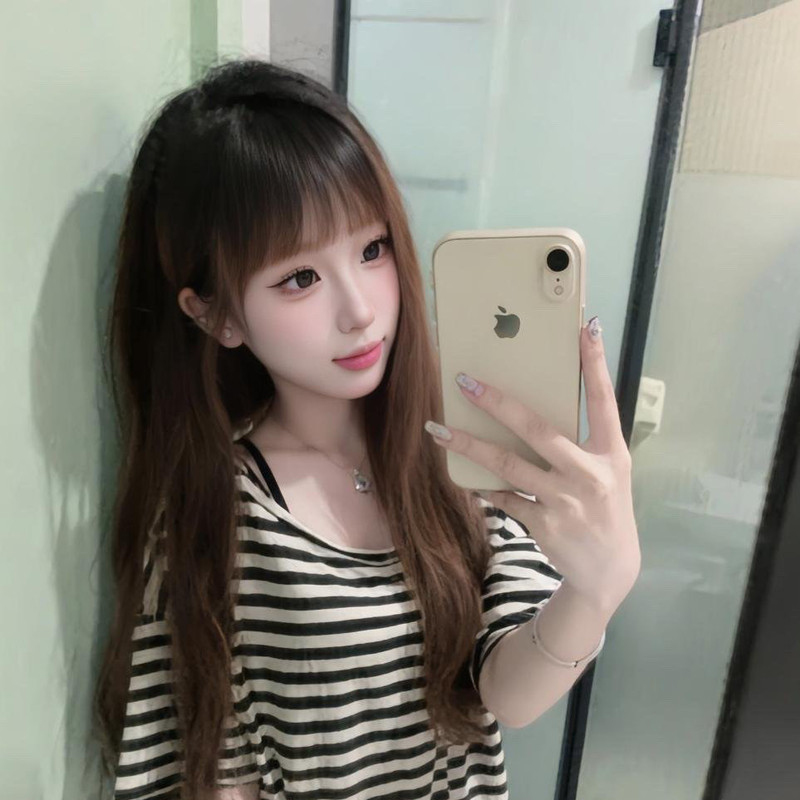 新人知夏、