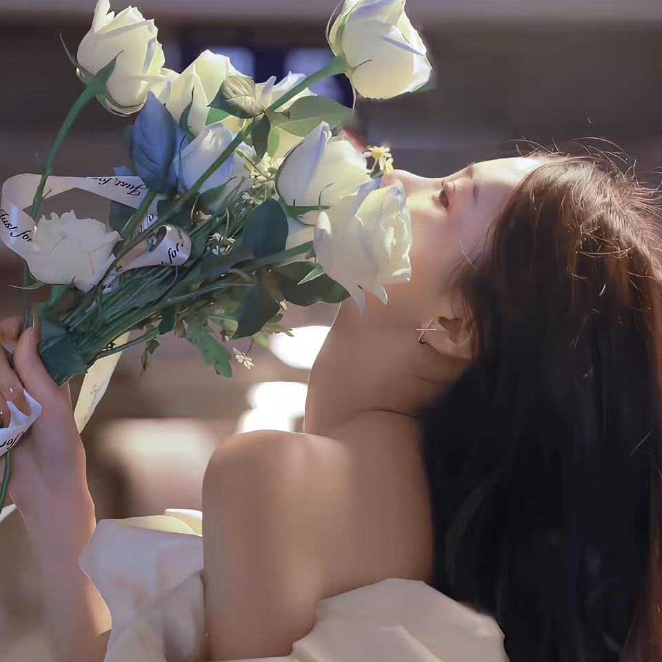 熊.✨海报
