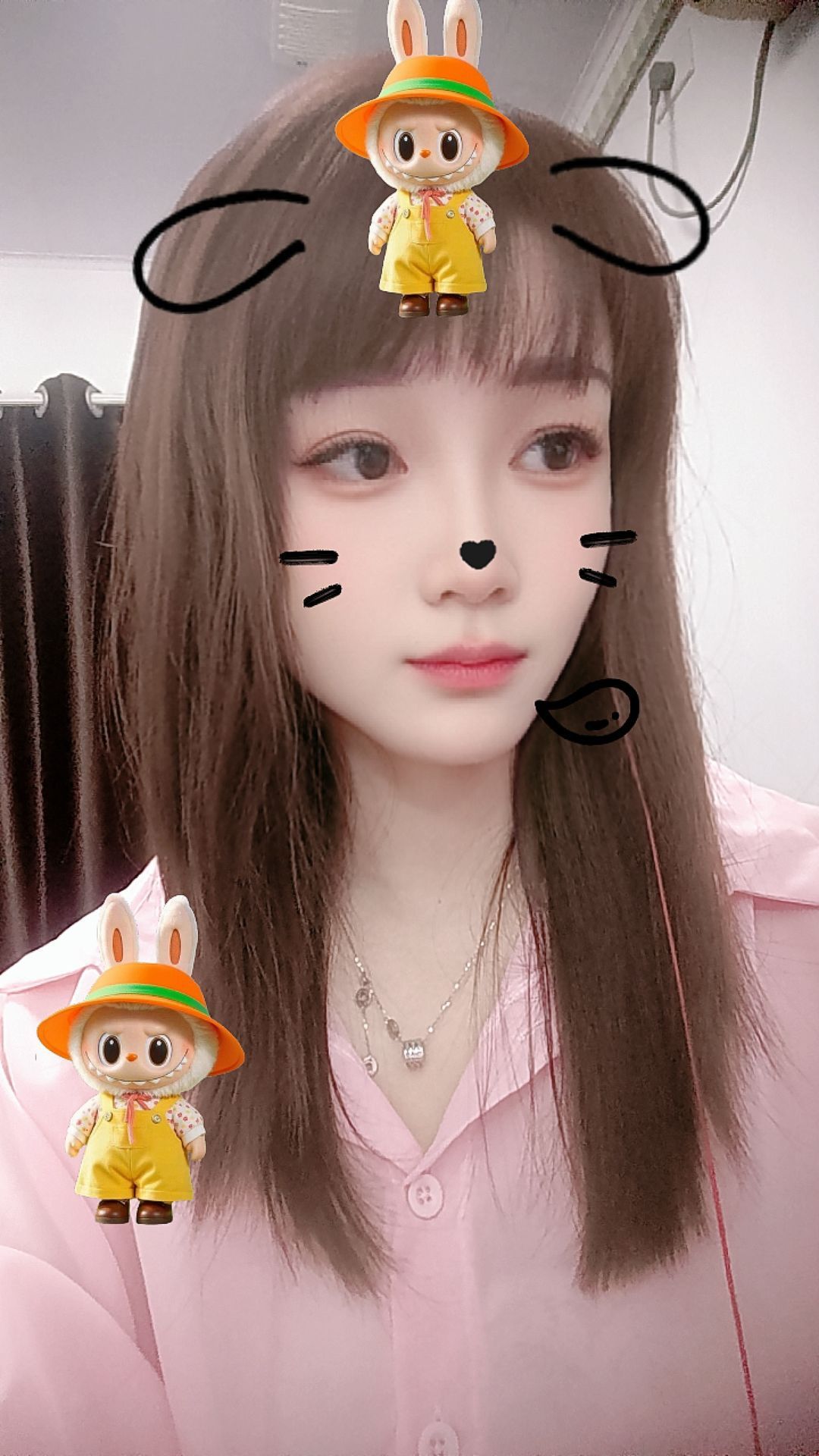 燕燕《承蒙厚爱》主播图片