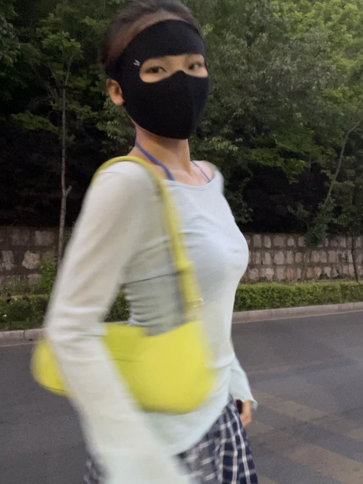 玫瑰7i主播图片