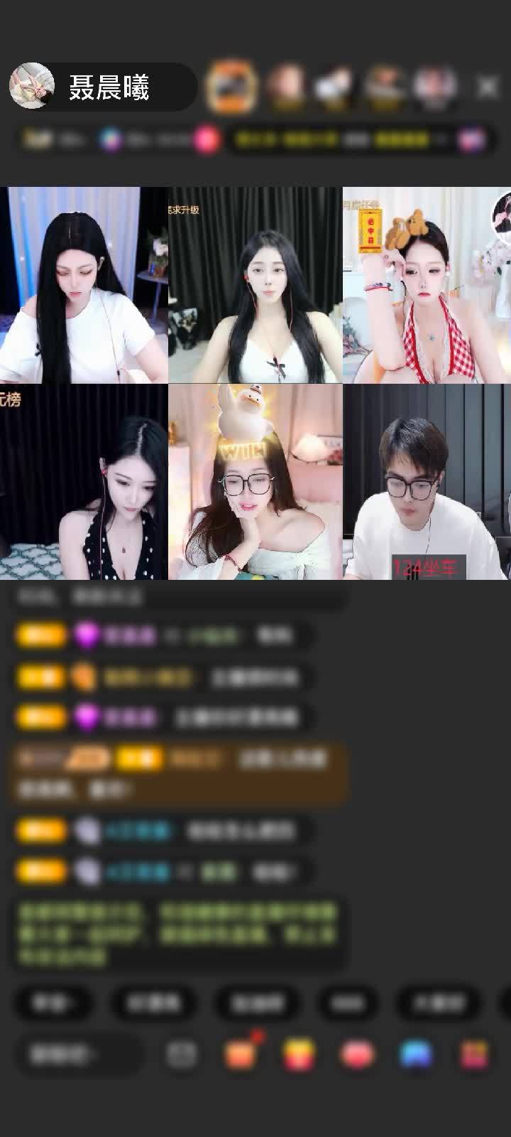 感谢👿boom😱赠送满满的爱1个