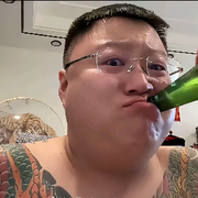 简单的比较real的头像