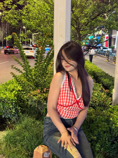 新人唐念念想升级.海报