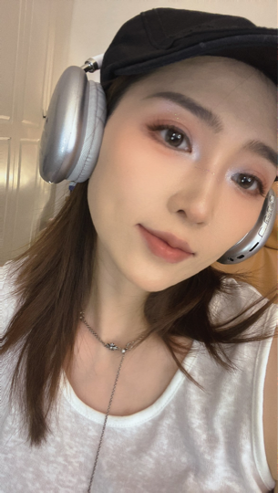 雪儿👑不太会唱海报