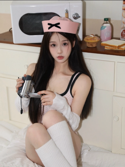 软软kk海报