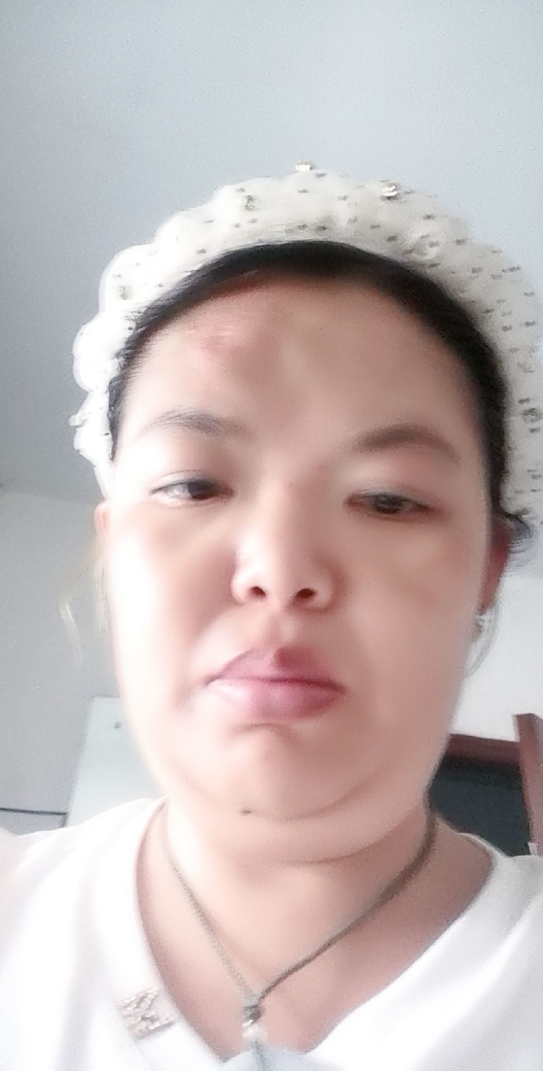 微笑向暖hr的图片