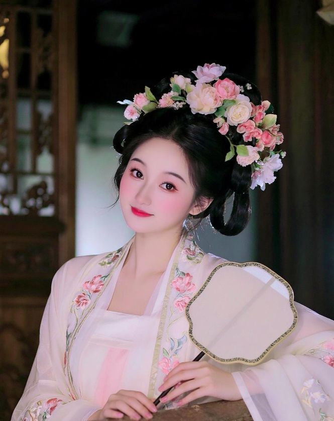 ╰つ〃薀昕🌷主播图片