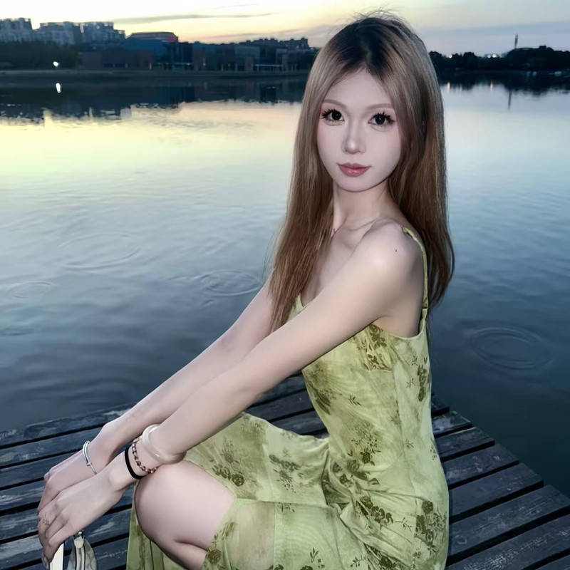 新人牙牙海报