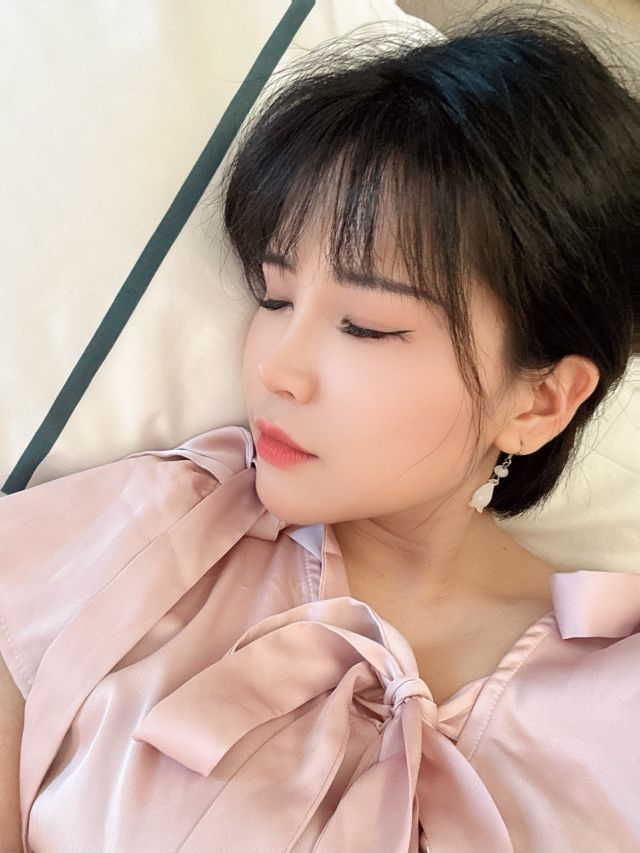 茶茶幸运星今晚休主播图片